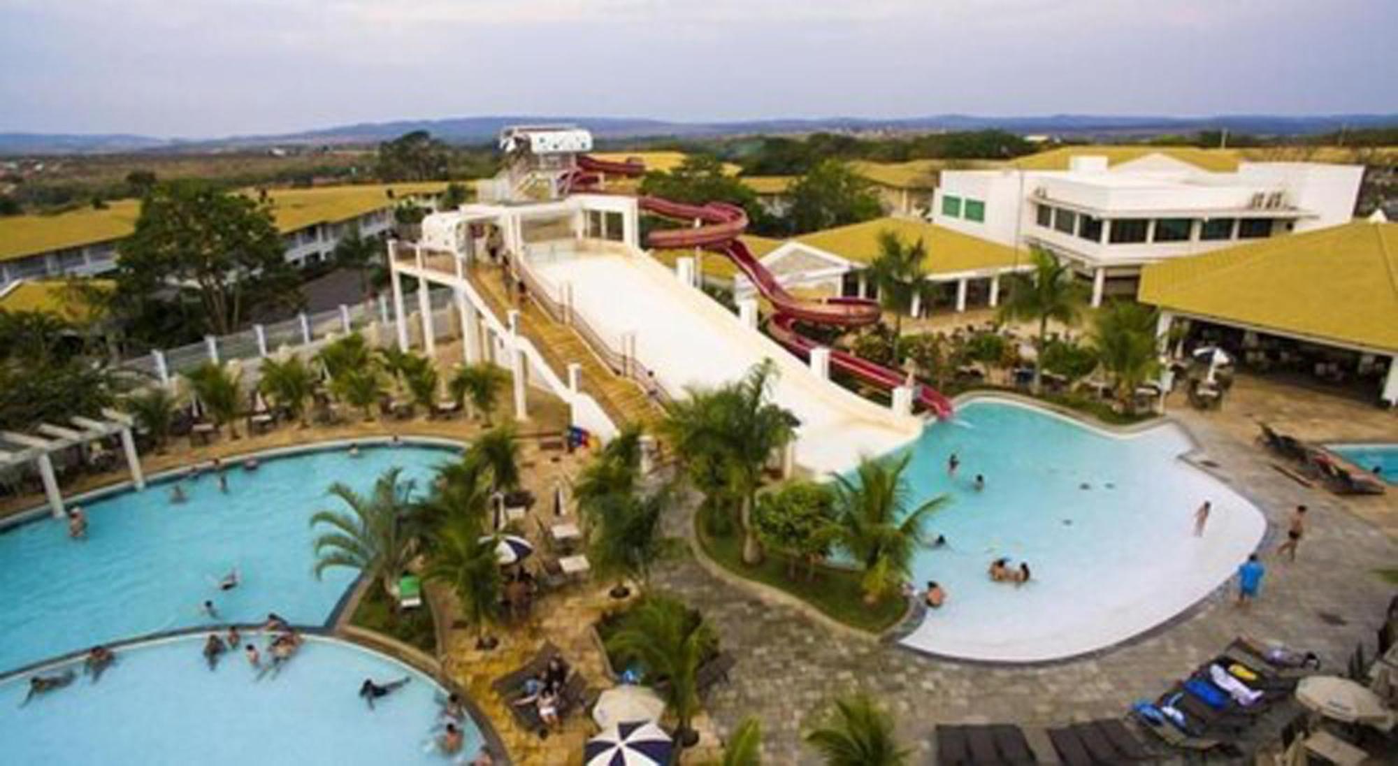 L'Acqua Diroma Oficial - Parque Com Piscina De Ondas Exclusiva Калдас-Новас Экстерьер фото