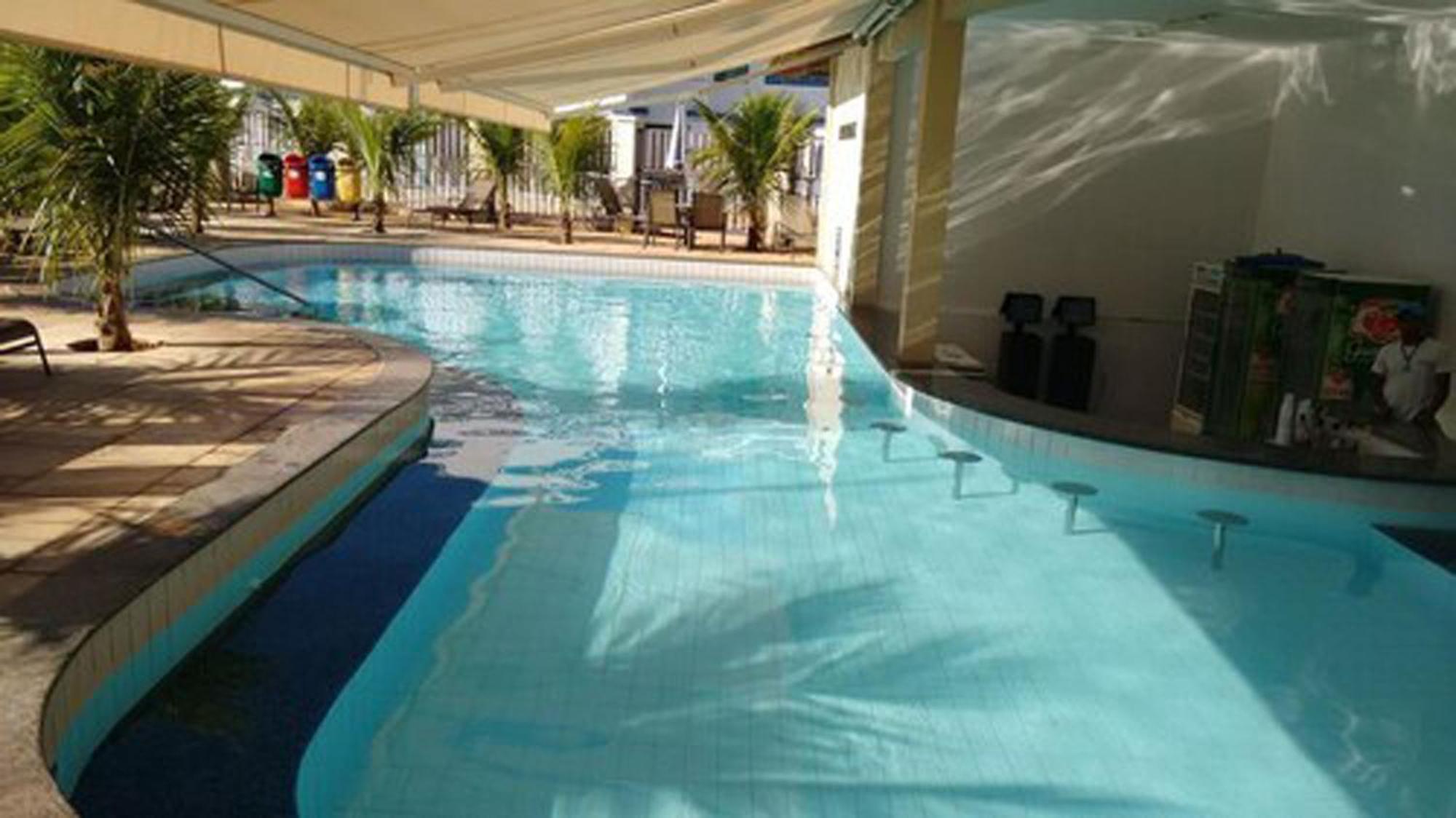 L'Acqua Diroma Oficial - Parque Com Piscina De Ondas Exclusiva Калдас-Новас Экстерьер фото